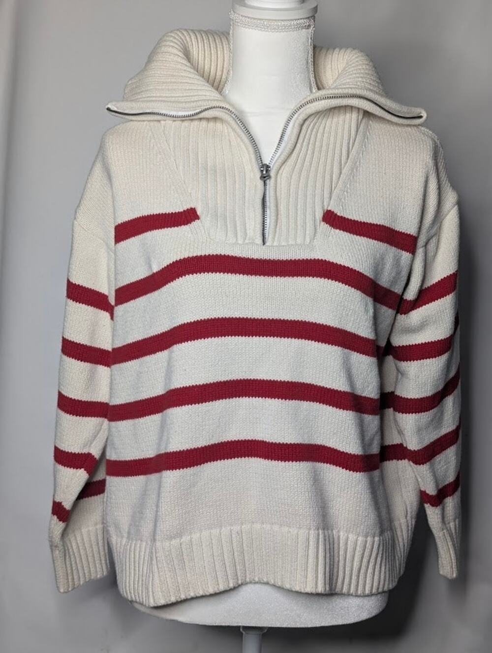 Ivory/Red Long Sleeve Striped Half Zip Pull Over Sweater Lg Cabincore Cozy Basic
